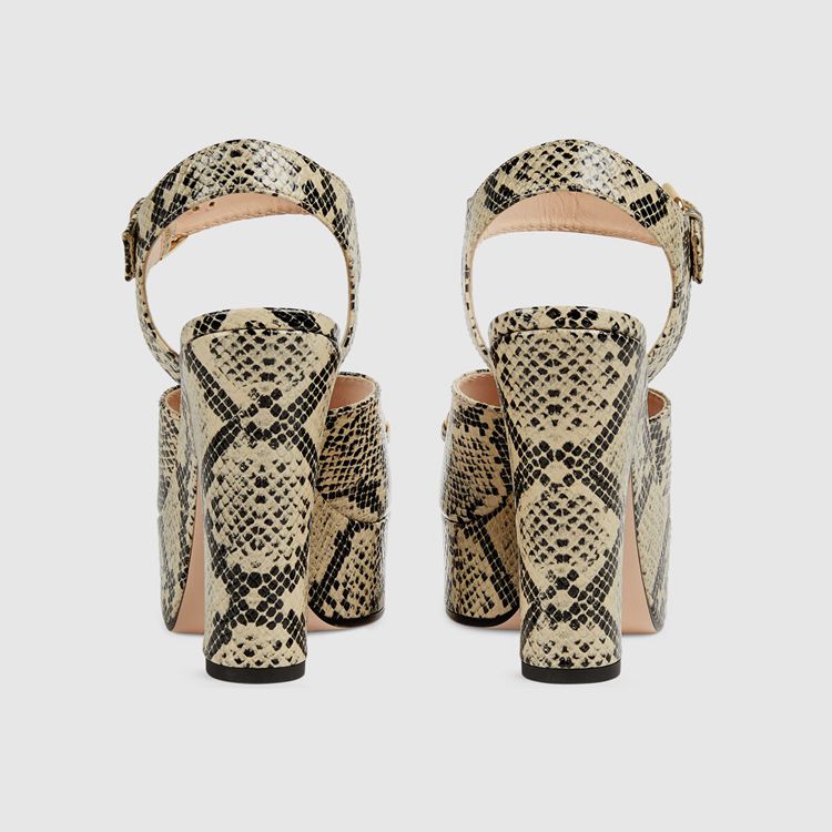 674776.19Y00.9719.005.100.0000.Light Womens platform sandal with Horsebit